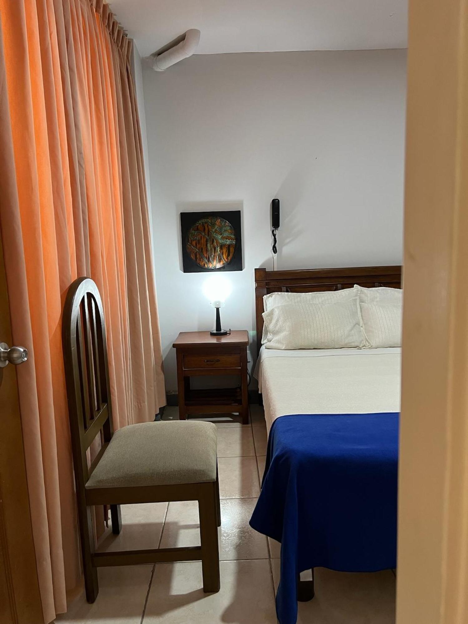 Hotel Armenia Centro Экстерьер фото