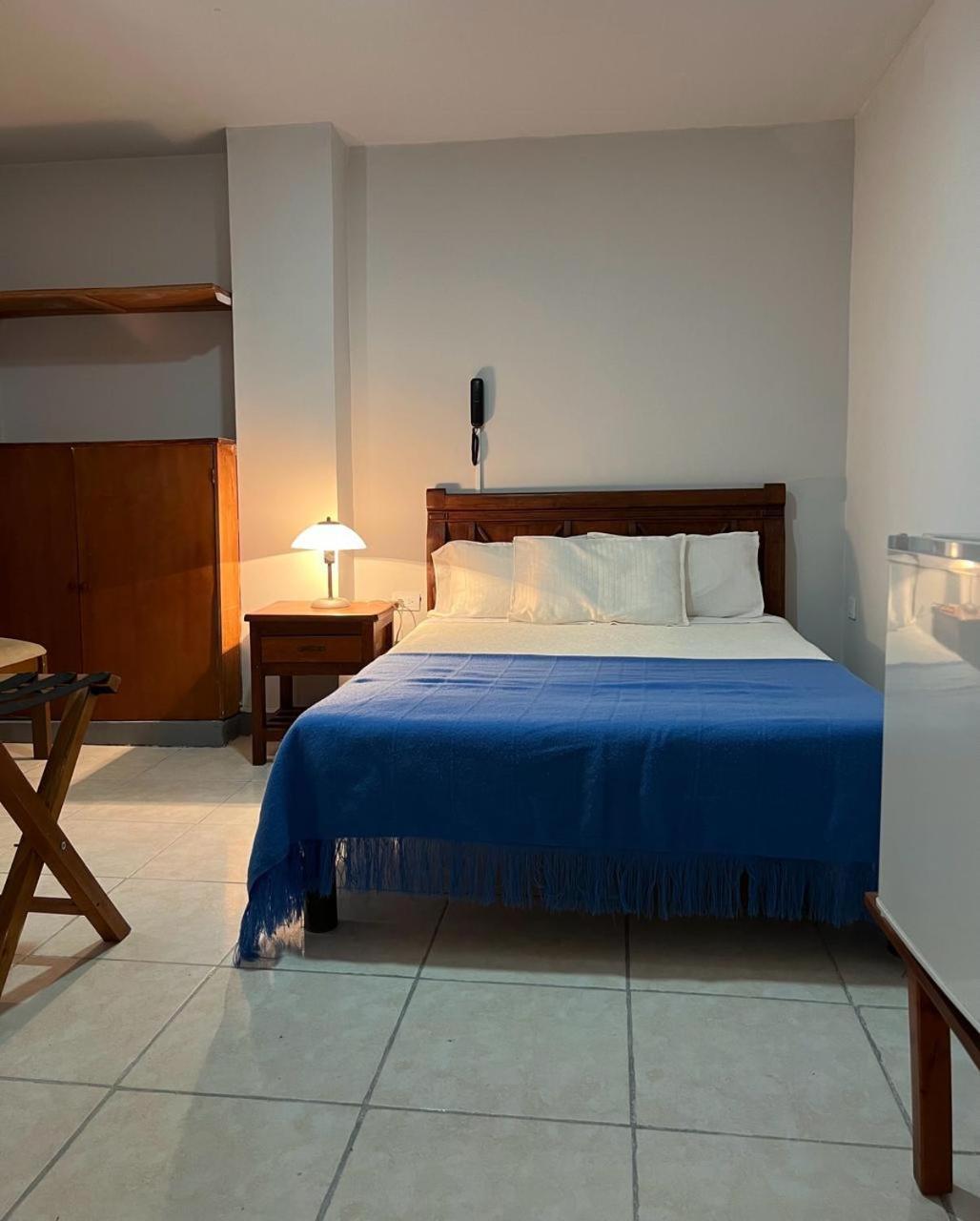 Hotel Armenia Centro Экстерьер фото